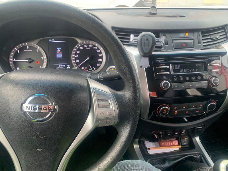 Gebraucht Nissan Navara 163 PS (119 kW) 2016 Weiß Pickup