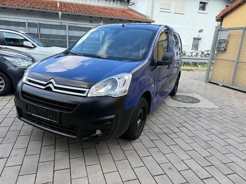 Gebraucht Citroën Berlingo 75 PS (55 kW) 2018 Blau Van / Kleinbus