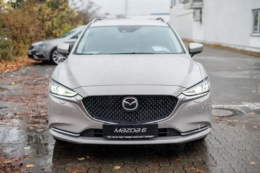 Gebraucht Mazda 6 Center-Line 165 PS (121 kW) 2023 Andere farbe Kombi