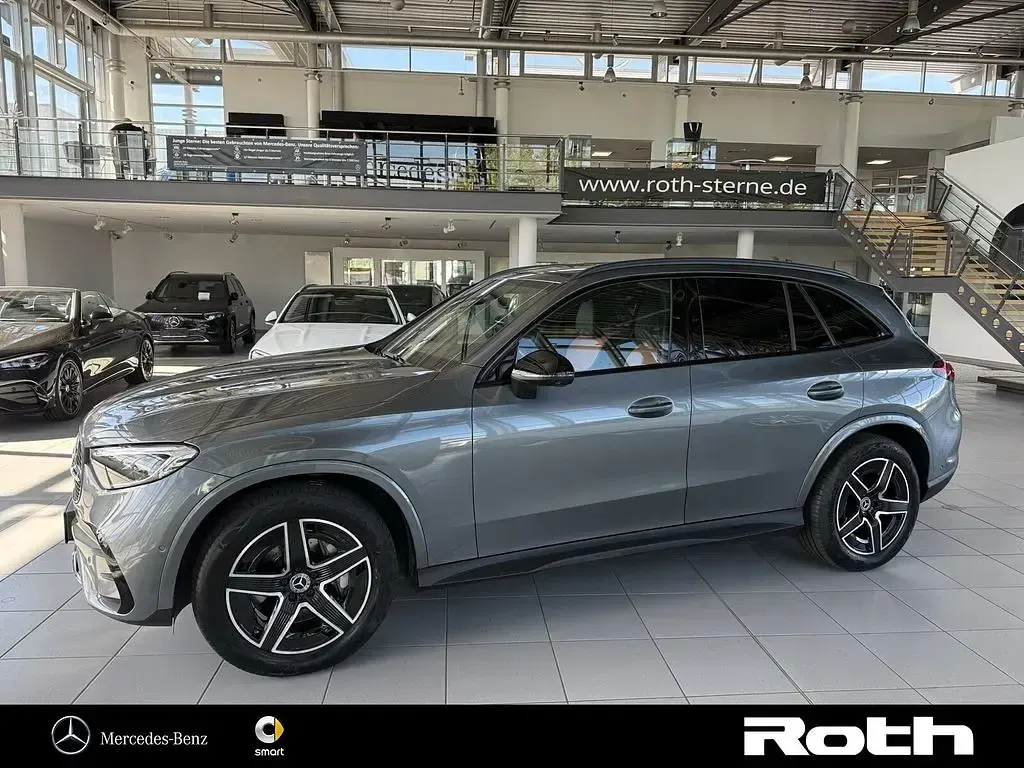 Gebraucht Mercedes GLC200 AMG 227 PS (166 kW) 2023 Grau SUV