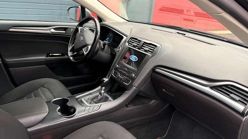 Gebraucht Ford Mondeo Trend 150 PS (110 kW) 2021 Magnetic Kombi