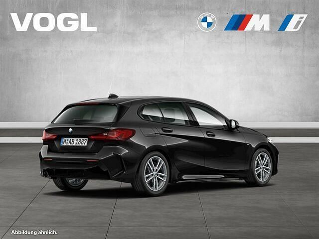 Gebraucht BMW 118 Performance 136 PS (100 kW) 2022 Saphirschwarz Kleinwagen