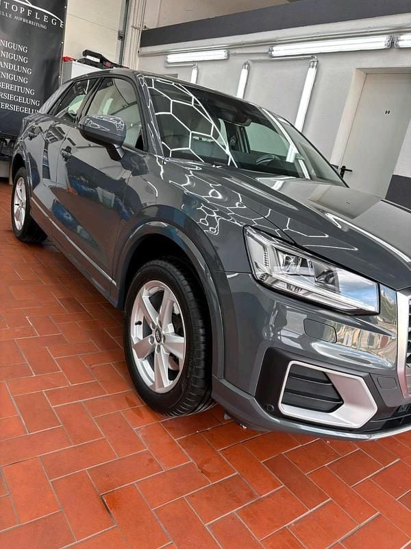 Gebraucht Audi Q2 190 PS (139 kW) 2020 Grau SUV
