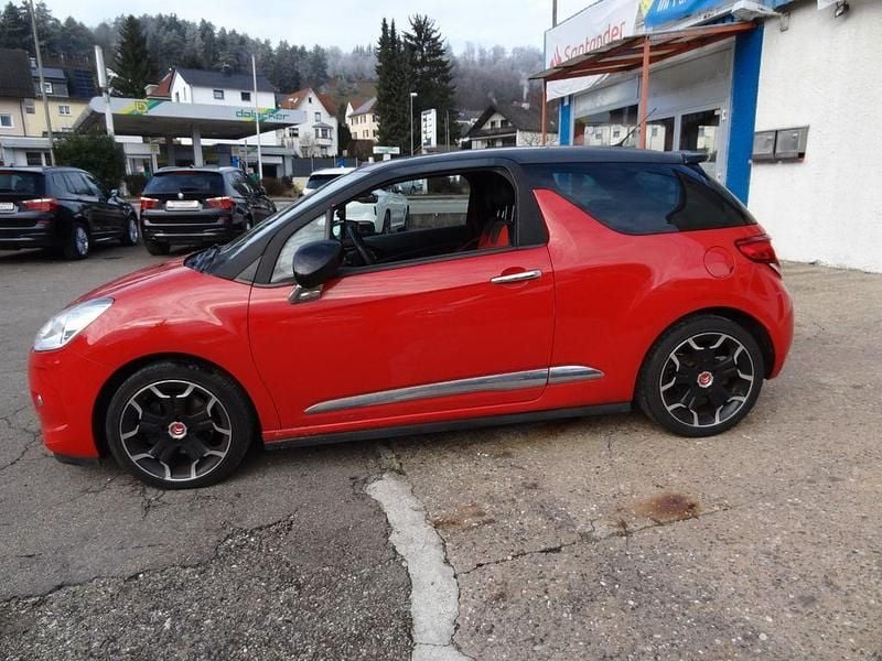 Gebraucht Citroën DS3 Sport Chic 156 PS (114 kW) 2010 Rot Coupé