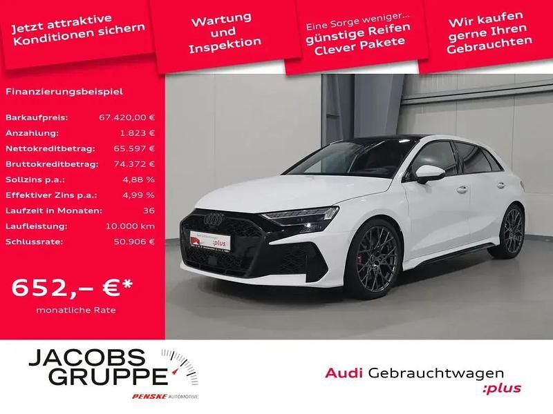 Weiß Gebraucht 2025 Audi RS3 Sportback Ambiente Kleinwagen | 67.419 € (Superpreis) - Bild 1/4