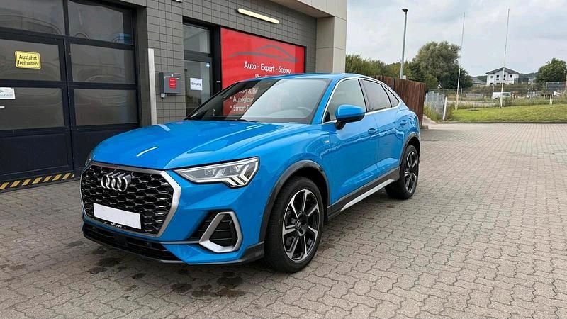Blau Gebraucht 2019 Audi Q3 Sportback S-Line SUV | 36.500 € (Etwas zu teuer) - Bild 1/4