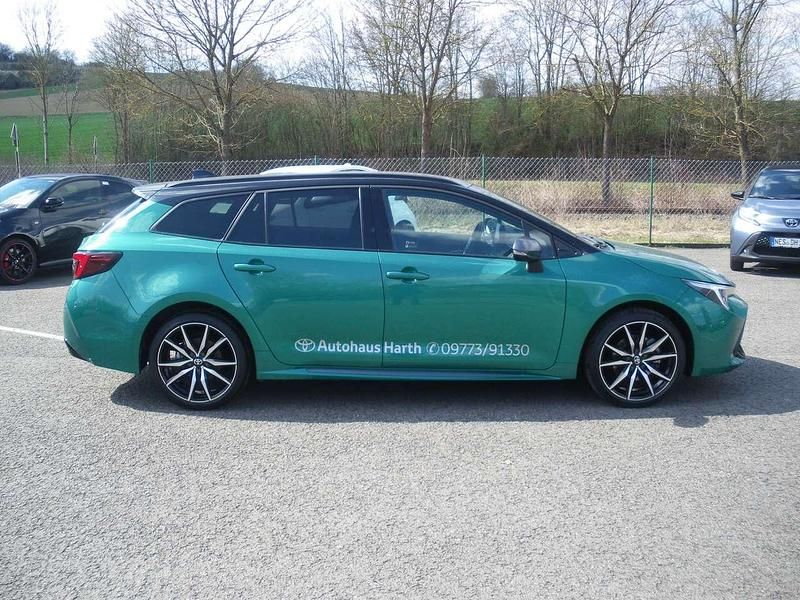 Gebraucht Toyota Corolla Sport 152 PS (111 kW) 2024 Grün Kombi