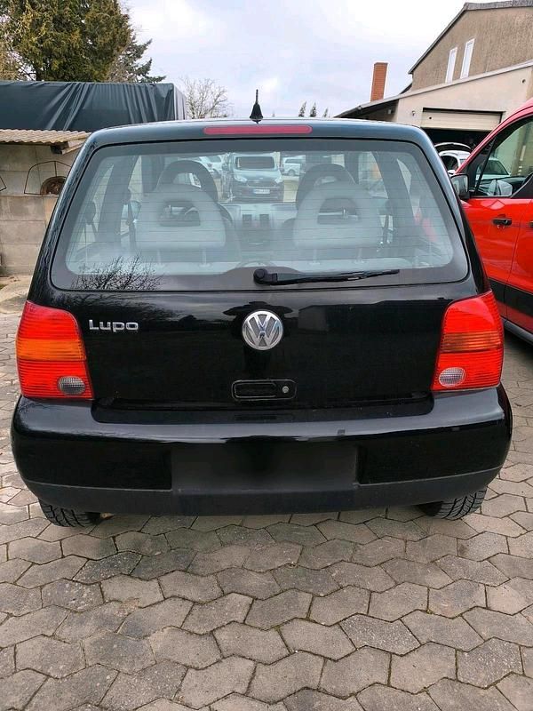 Gebraucht VW Lupo 50 PS (36 kW) 2000 Schwarz Kleinwagen