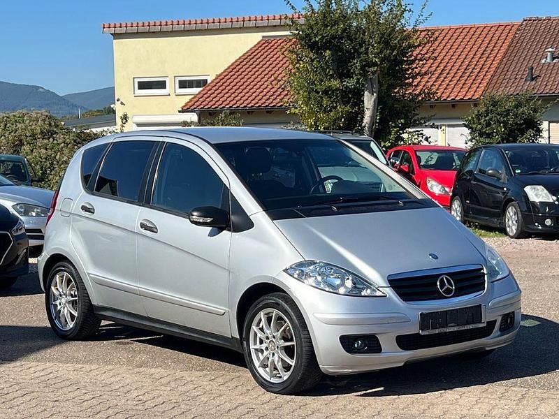 Gebraucht Mercedes A150 95 PS (69 kW) 2008 Silber Limousine