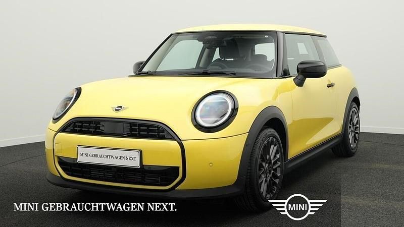 Gebraucht Mini Cooper 114 kW (156 PS) 2025 Gelb Kleinwagen