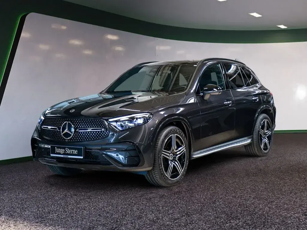 Gebraucht Mercedes GLC200 Advanced Plus 204 PS (150 kW) 2025 Graphitgrau SUV