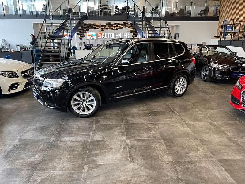 Schwarz Gebraucht 2011 BMW X3 Performance SUV | 15.990 € (Fairer Preis) - Bild 1/4