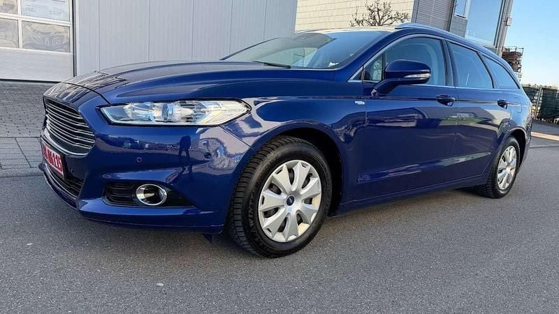 Gebraucht Ford Mondeo 150 PS (110 kW) 2015 Blau Kombi