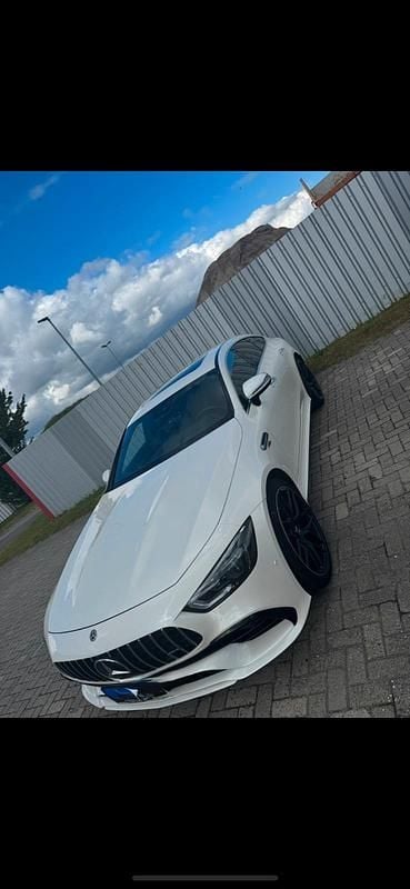 Weiß Gebraucht 2020 Mercedes AMG GT 43 AMG Coupé | 63.000 € (Fairer Preis) - Bild 1/4