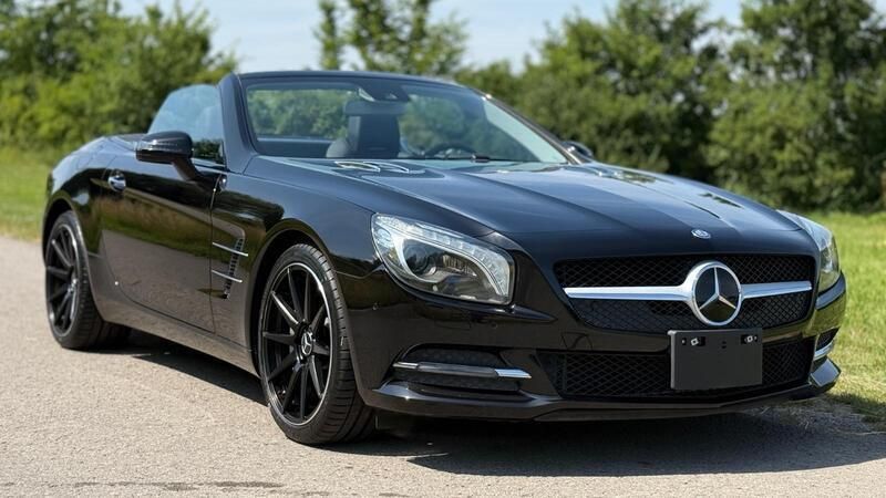 Schwarz Gebraucht 2014 Mercedes SL350 Cabrio | 46.900 € (Teuer) - Bild 1/4