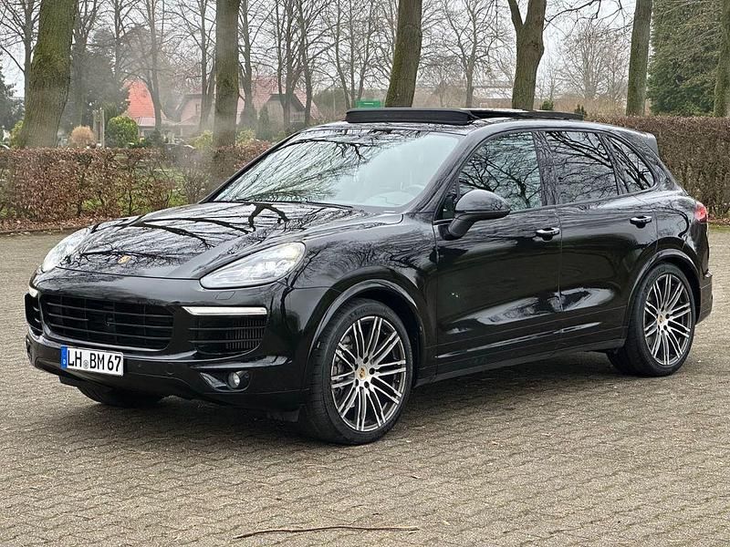 Gebraucht Porsche Cayenne S 385 PS (283 kW) 2016 Tiefschwarz SUV