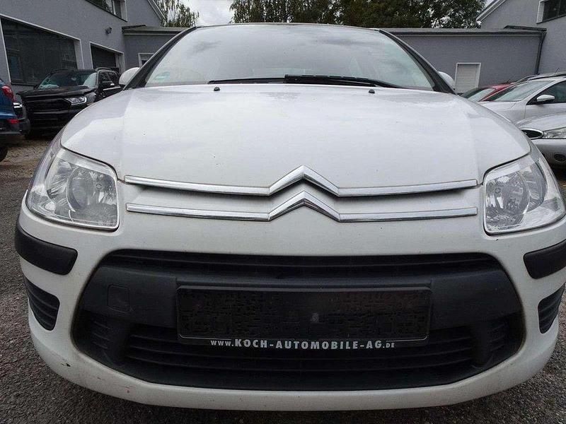Gebraucht Citroën C4 88 PS (64 kW) 2009 Weiß Limousine