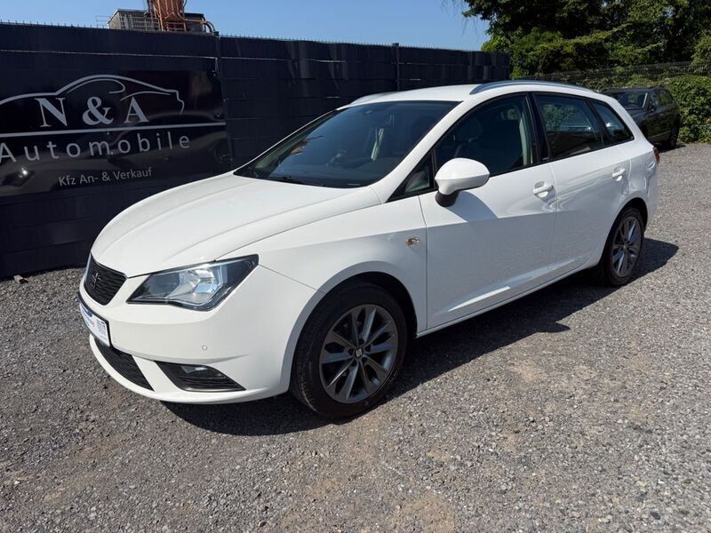 Weiß Gebraucht 2014 Seat Ibiza I-Tech Limousine | 6.900 € (Fairer Preis) - Bild 1/4
