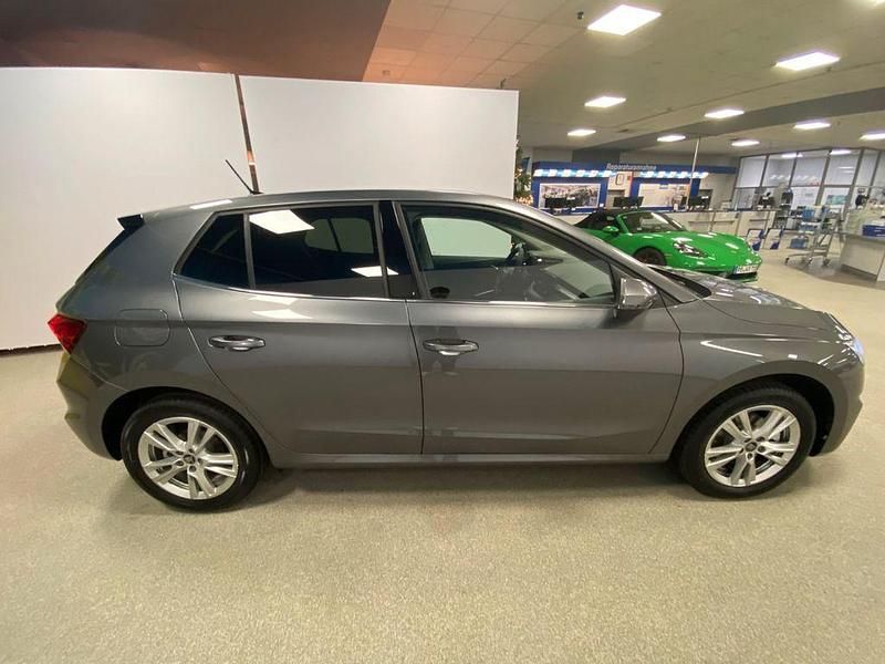 Neu Skoda Fabia Selection 116 PS (85 kW) 2025 Grau Limousine