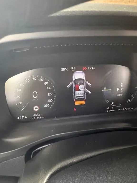 Gebraucht Volvo XC40 Inscription 261 PS (191 kW) 2021 Weiß SUV
