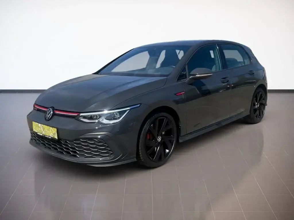 Gebraucht VW Golf VIII GTI 245 PS (180 kW) 2023 Uranograu Limousine