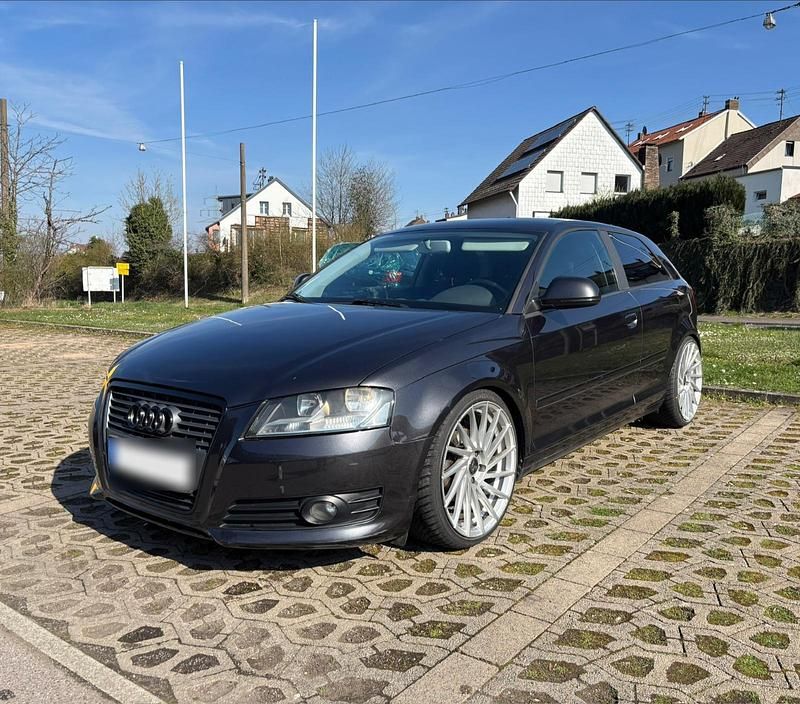 Gebraucht Audi A3 S-Line 125 PS (91 kW) 2010 Grau Kleinwagen