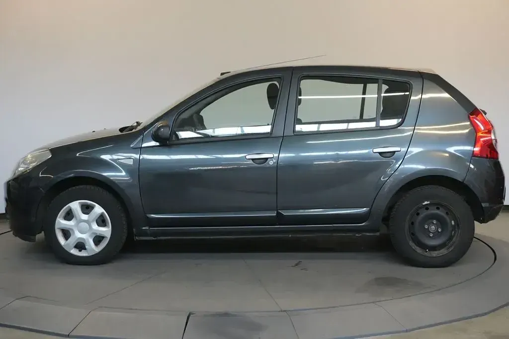 Gebraucht Dacia Sandero Lauréate 75 PS (55 kW) 2008 Grau Kleinwagen