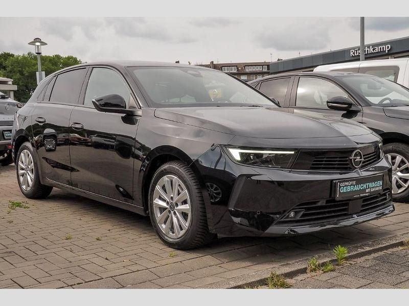 Gebraucht Opel Astra Enjoy 110 PS (80 kW) 2023 Schwarz Limousine