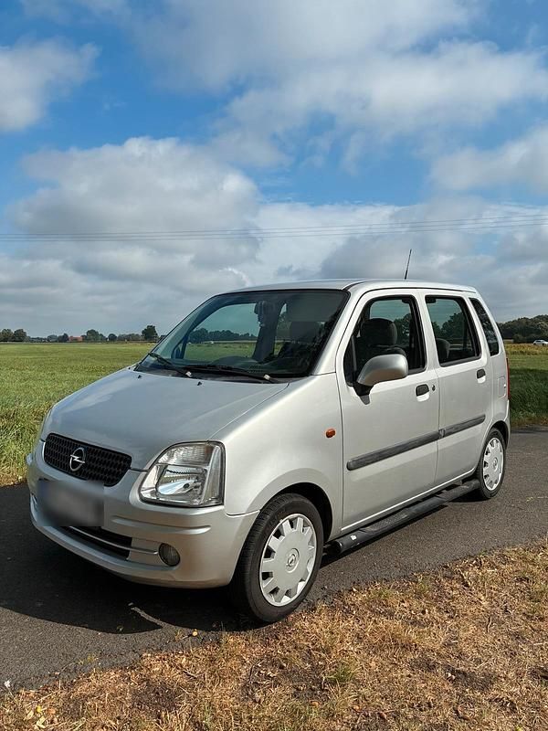 Grau Gebraucht 2003 Opel Agila Kleinwagen | 1.250 € (Fairer Preis) - Bild 1/4