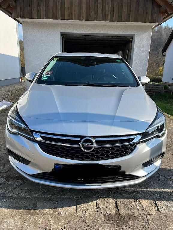 Gebraucht Opel Astra Dynamic 200 PS (147 kW) 2017 Silber Limousine