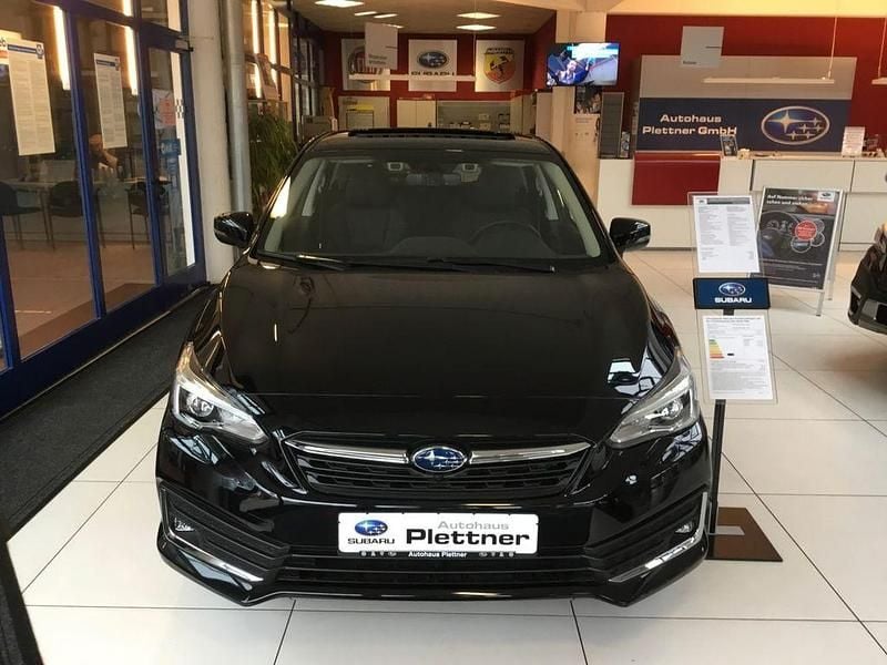 Schwarz Gebraucht 2023 Subaru Impreza Platinum Limousine | 29.990 € (Fairer Preis) - Bild 1/4
