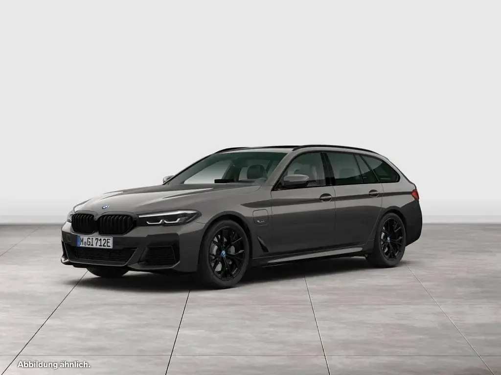 Gebraucht BMW 530e M Sport 292 PS (214 kW) 2022 Kombi