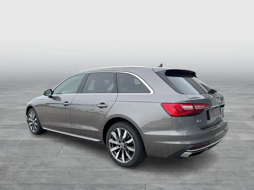 Gebraucht Audi A4 Design 190 PS (139 kW) 2021 Terragrau metallic Kombi