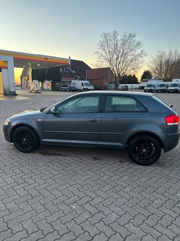 Gebraucht Audi A3 105 PS (77 kW) 2007 Grau Kleinwagen
