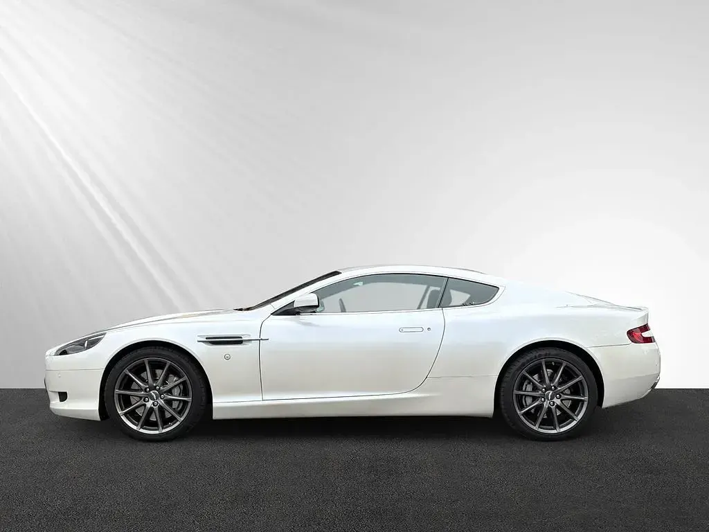 Gebraucht Aston Martin DB9 476 PS (350 kW) 2010 Weiß