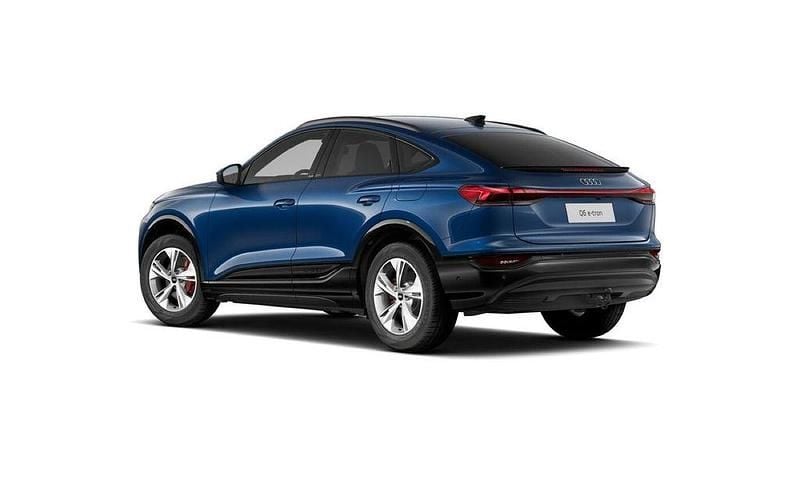 Gebraucht Audi Q6 Sportback e-tron Ambiente 185 kW (252 PS) 2025 Ascariblau metallic SUV