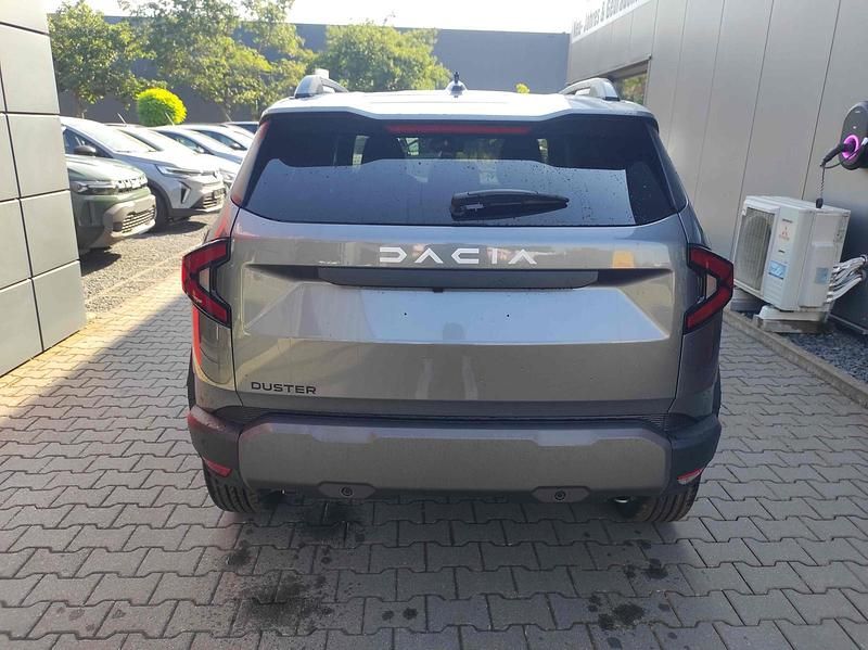 Neu Dacia Duster Journey 120 PS (88 kW) 2025 Dolomiten grau SUV