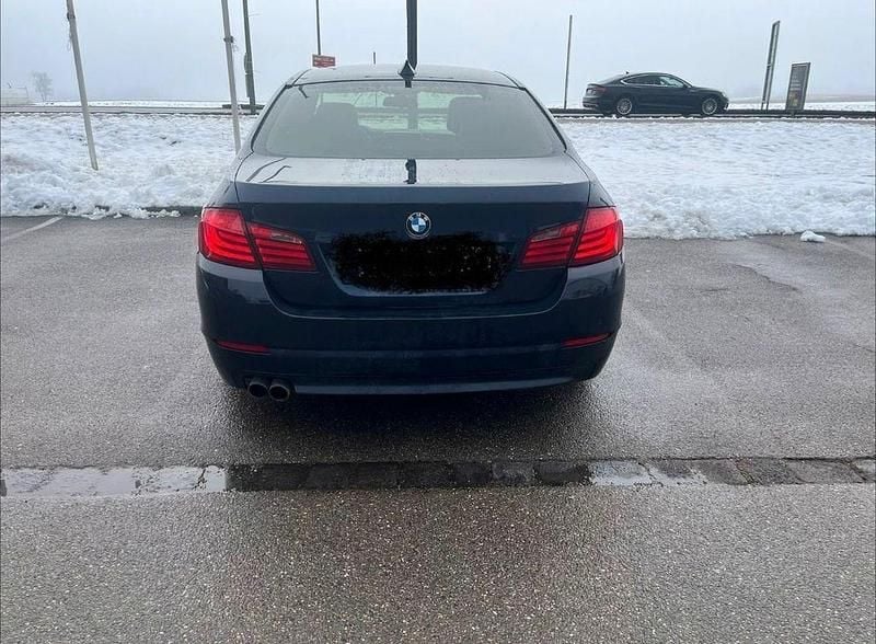 Gebraucht BMW 525 204 PS (150 kW) 2011 Blau Limousine