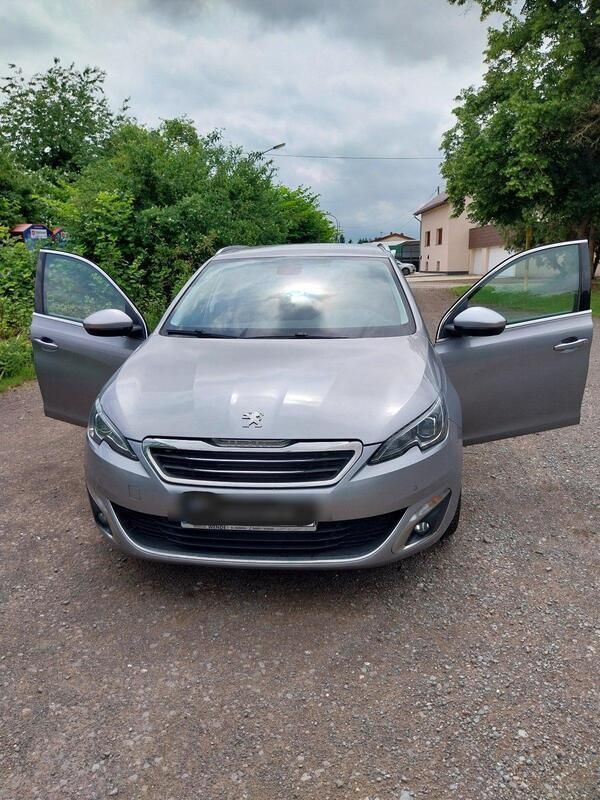 Grau Gebraucht 2014 Peugeot 308 Kombi | 7.900 € (Guter Preis) - Bild 1/4