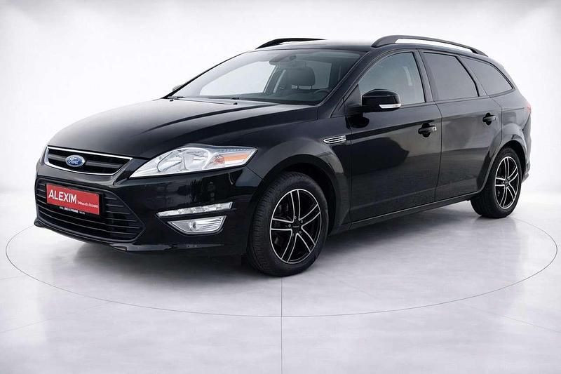 Gebraucht Ford Mondeo 160 PS (117 kW) 2011 Schwarz Kombi