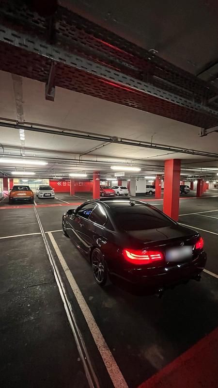 Gebraucht BMW 335 Performance 306 PS (225 kW) 2009 Schwarz Coupé