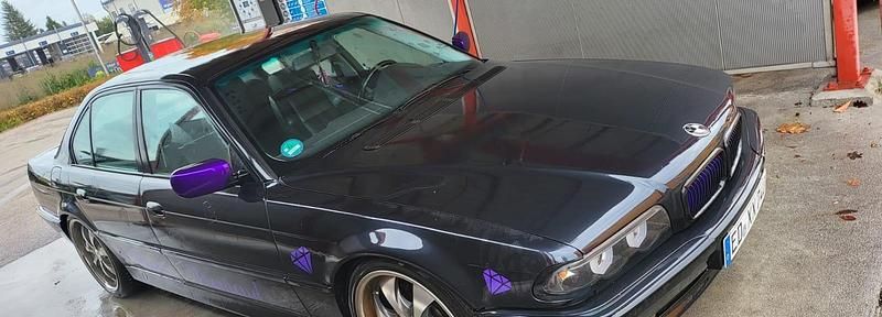Blau Gebraucht 1997 BMW 740 Basis Limousine | 8.000 € (Superpreis) - Bild 1/4