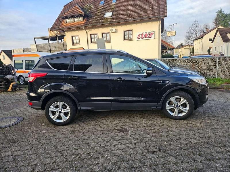 Gebraucht Ford Kuga Titanium 163 PS (119 kW) 2013 Schwarz SUV