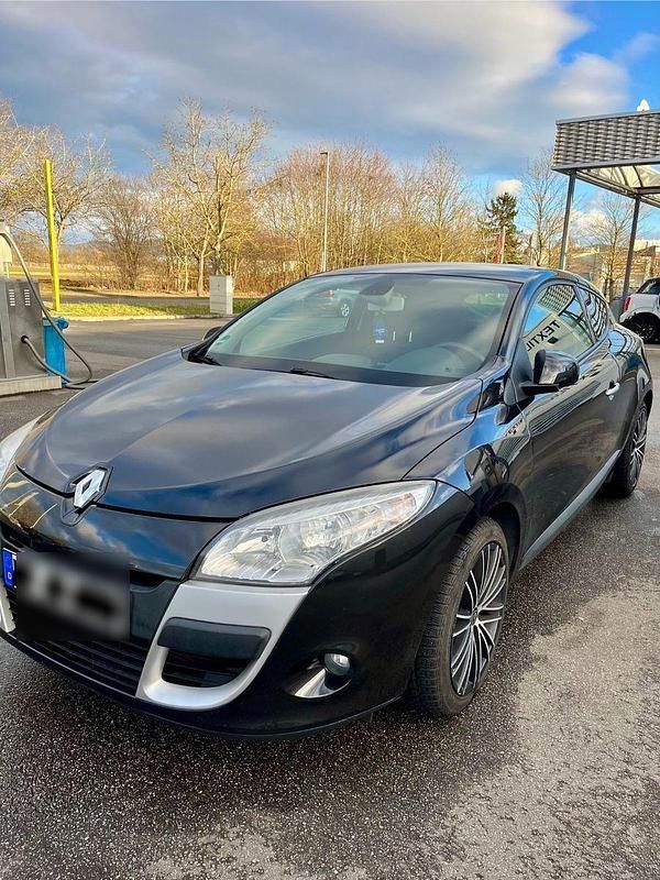 Schwarz Gebraucht 2009 Renault Mégane Coupé Dynamique Coupé | 5.900 € (Teuer) - Bild 1/4