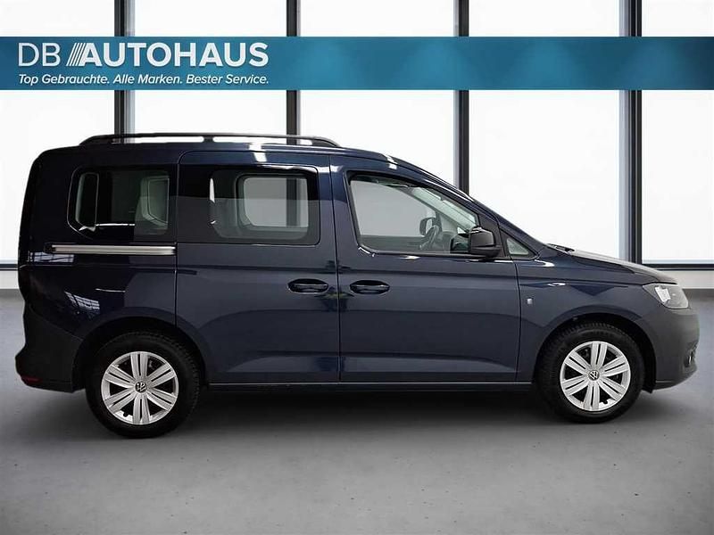 Gebraucht VW Caddy 122 PS (89 kW) 2022 Starlight blue metallic Van / Kleinbus