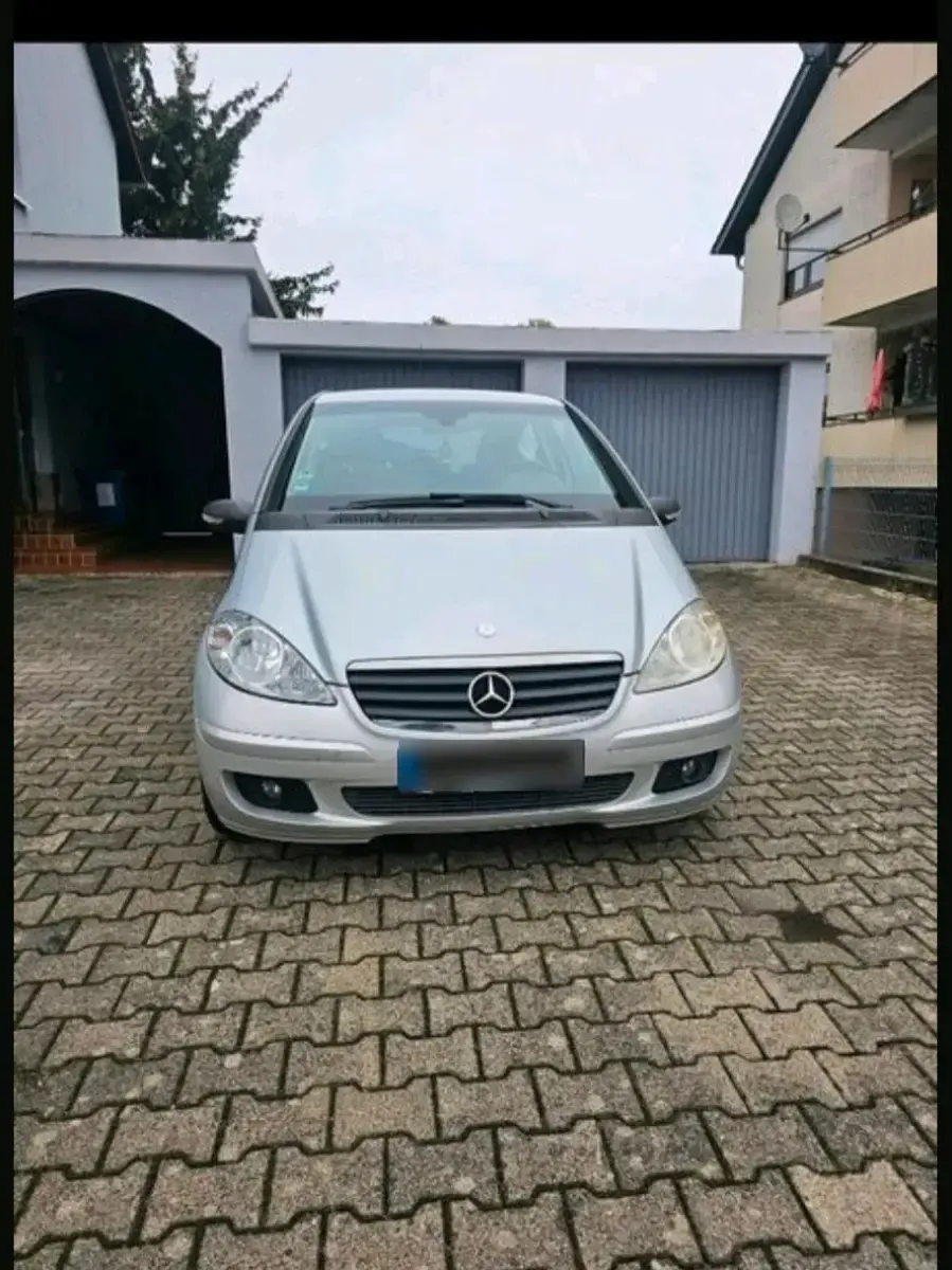 Gebraucht Mercedes A150 95 PS (69 kW) 2005 Silber Kleinwagen