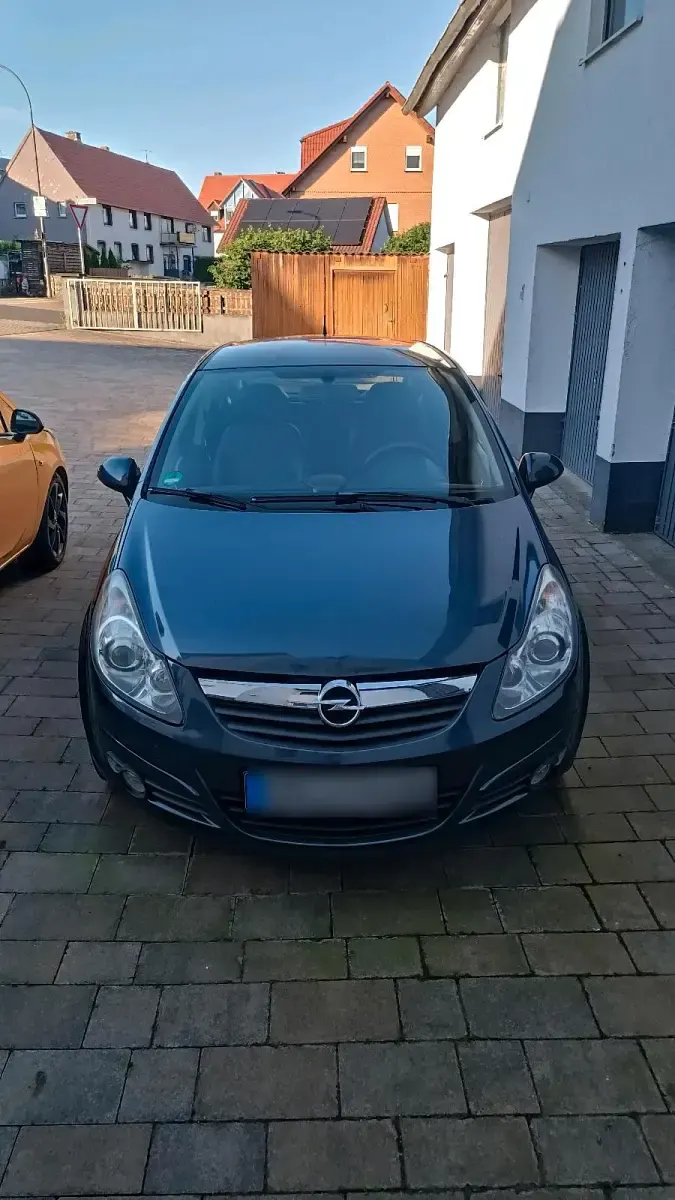 Gebraucht Opel Corsa Innovation 90 PS (66 kW) 2009 Blau Kleinwagen