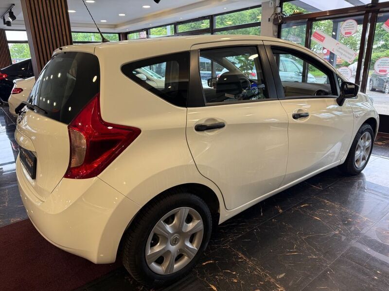 Gebraucht Nissan Note Visia 80 PS (58 kW) 2016 Weiß Van / Kleinbus