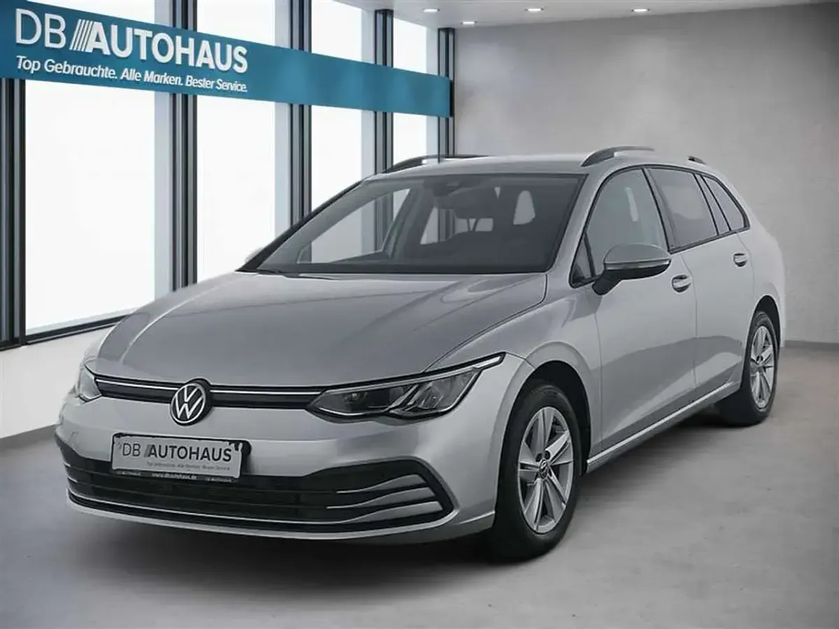 Gebraucht VW Golf VIII Life 110 PS (80 kW) 2024 Kombi
