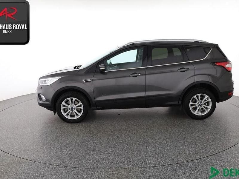 Gebraucht Ford Kuga 175 PS (128 kW) 2018 Grau SUV